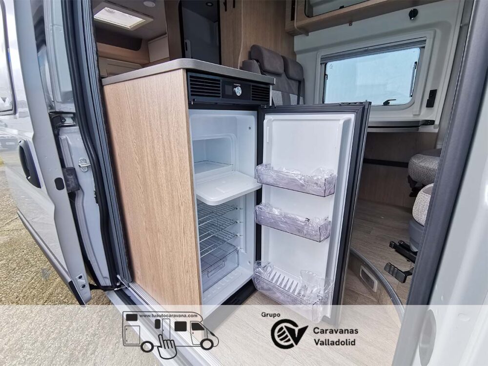 HOBBY ONTOUR VAN 600FT - Imagen 19